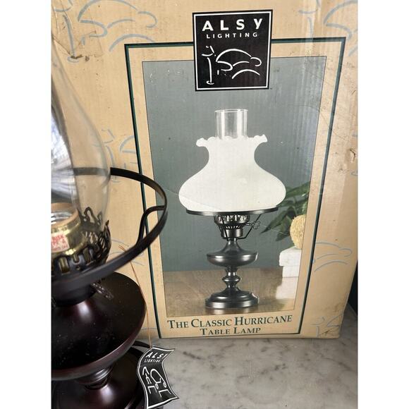Vintage The Classic Hurricane Style Table Lamp By Alsy Lighting New In Box READ - Picture 12 of 12
